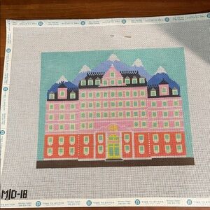 Morgan Julia-grande Budapest hotel